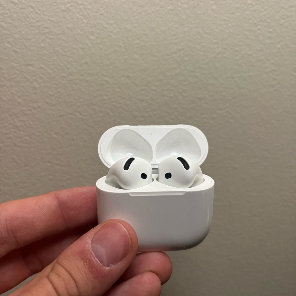 Apple AirPods